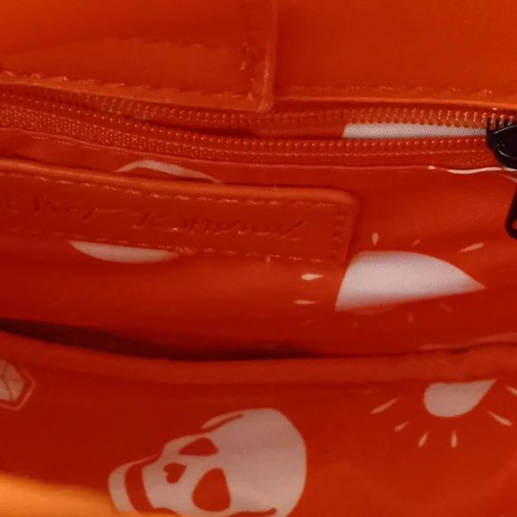 Betsey Johnson Glittery Jack-o'-Lantern's Two Faces Trick or Treat Spider Bag - Picture 2 of 16